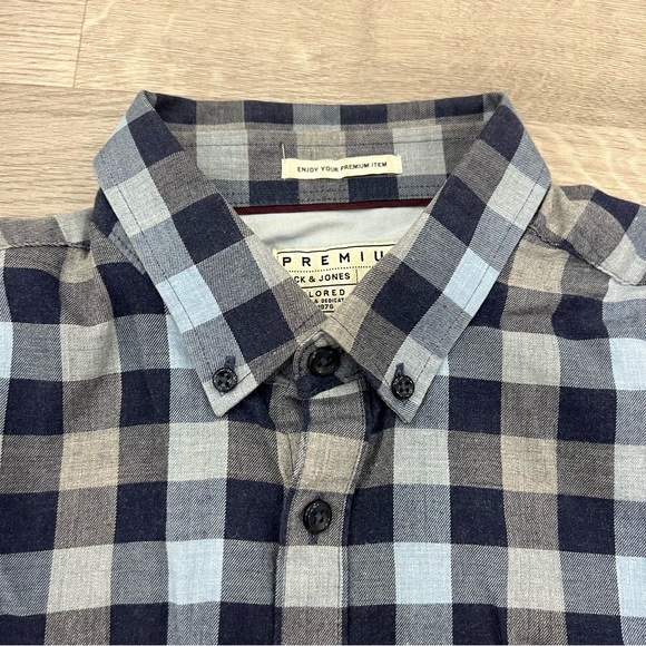 JACK & JONES Premium Dress Shirt - Picture 2 of 4